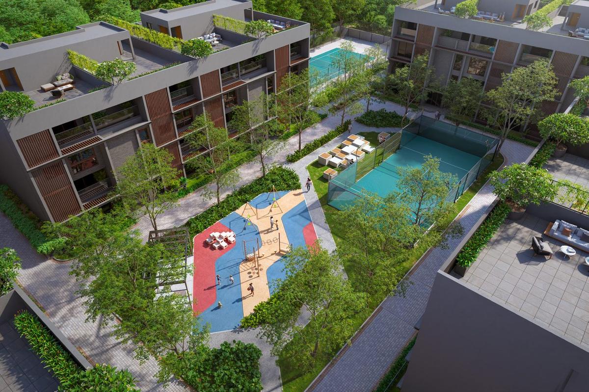 Central courtyard with pool and play areas